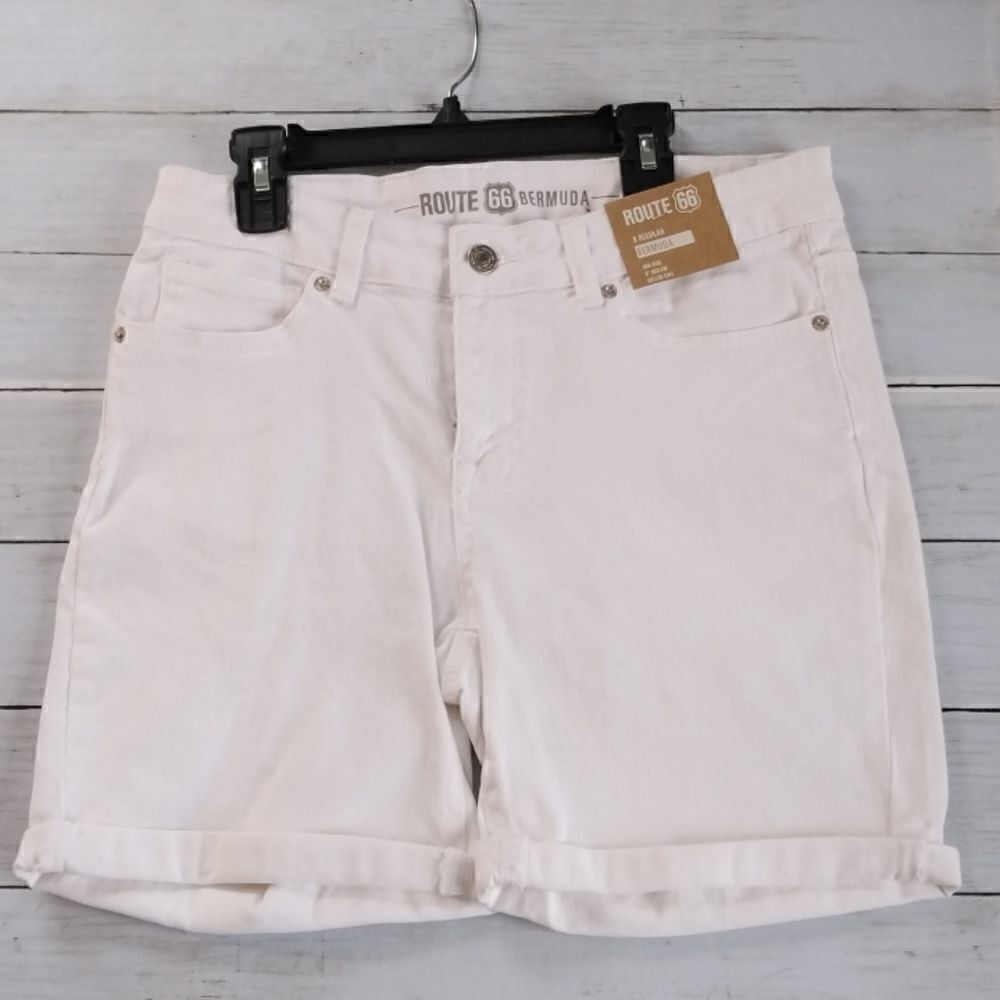 Women's Mid-Rise White Denim Bermuda Shorts Size 8 Regular
